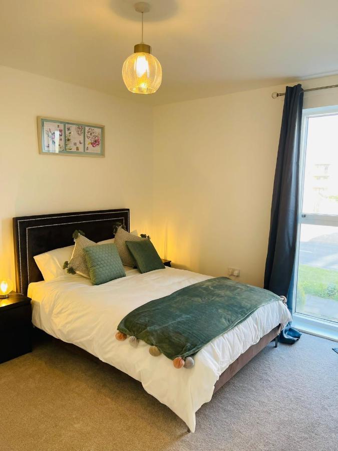 Deluxe 2-Bedroom Home Away Erith Ngoại thất bức ảnh